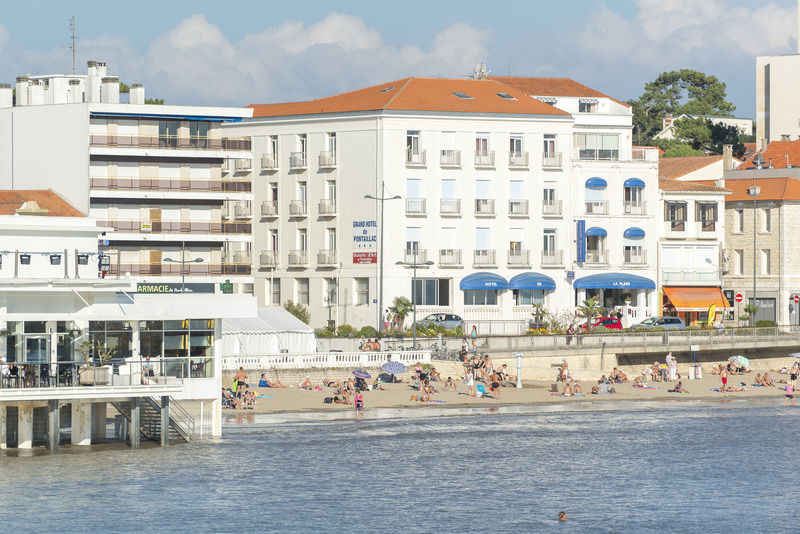 Cerise Royan - Le Grand Hotel De La Plage Exterior foto